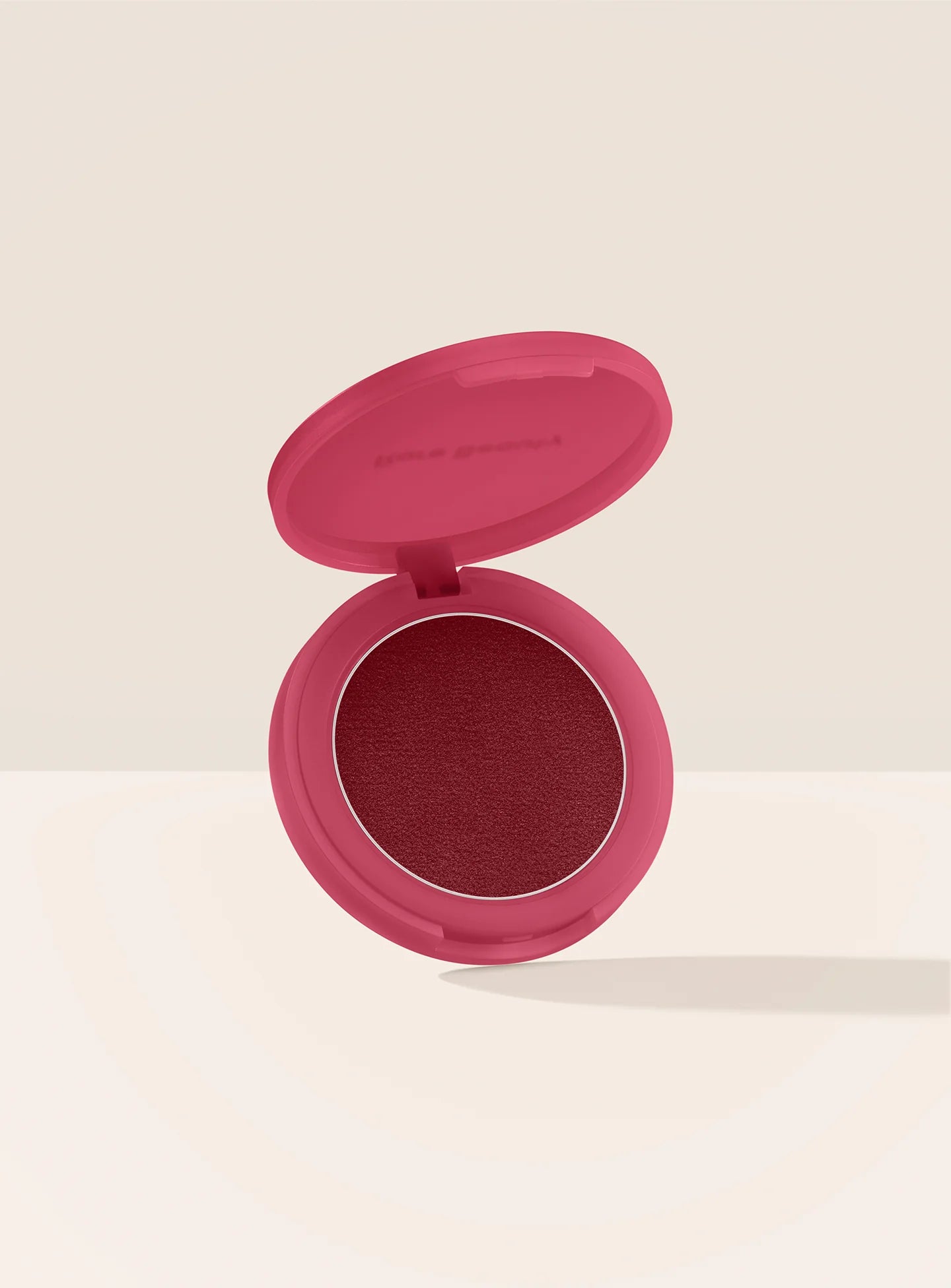 Velvety Matte Bouncy Blush for a Flawless Flush
