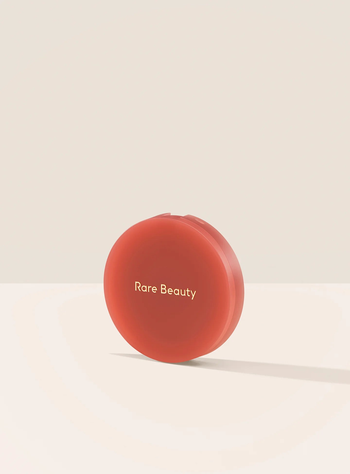 Velvety Matte Bouncy Blush for a Flawless Flush