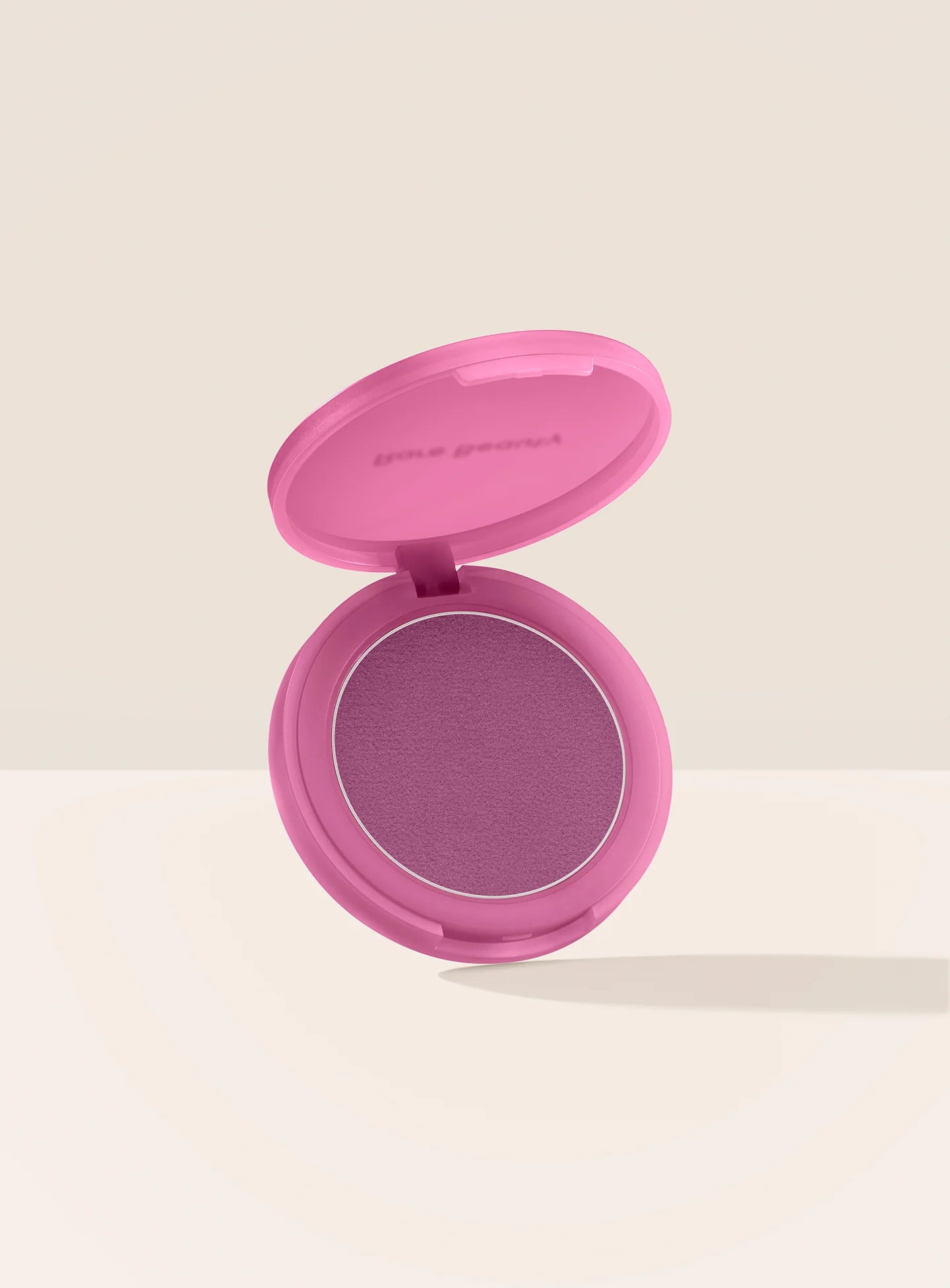 Velvety Matte Bouncy Blush for a Flawless Flush