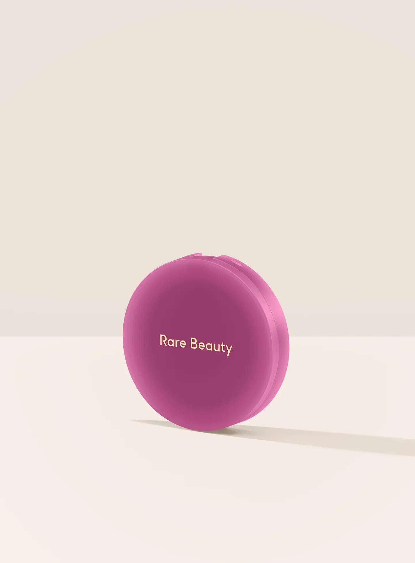 Velvety Matte Bouncy Blush for a Flawless Flush