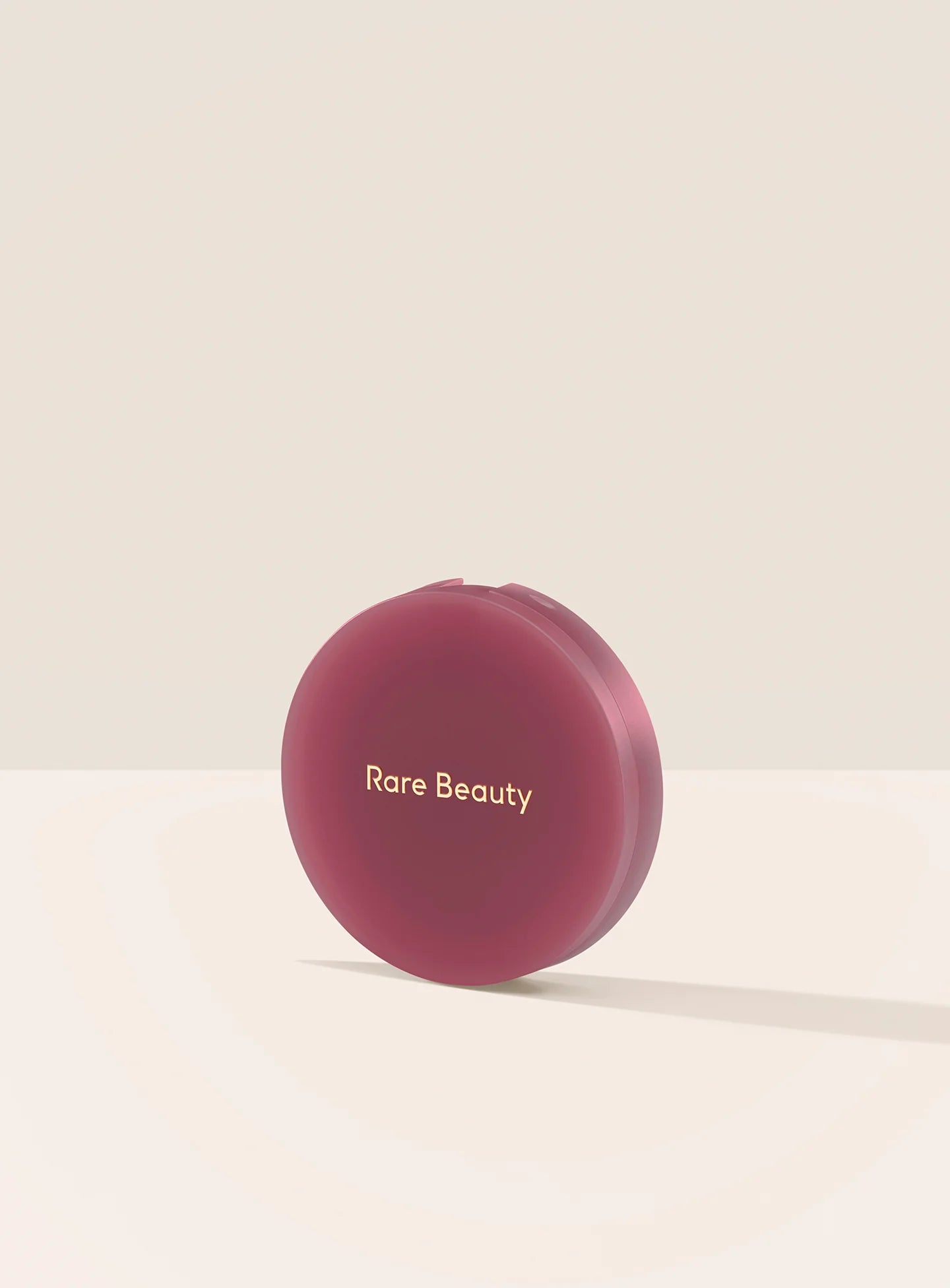 Velvety Matte Bouncy Blush for a Flawless Flush