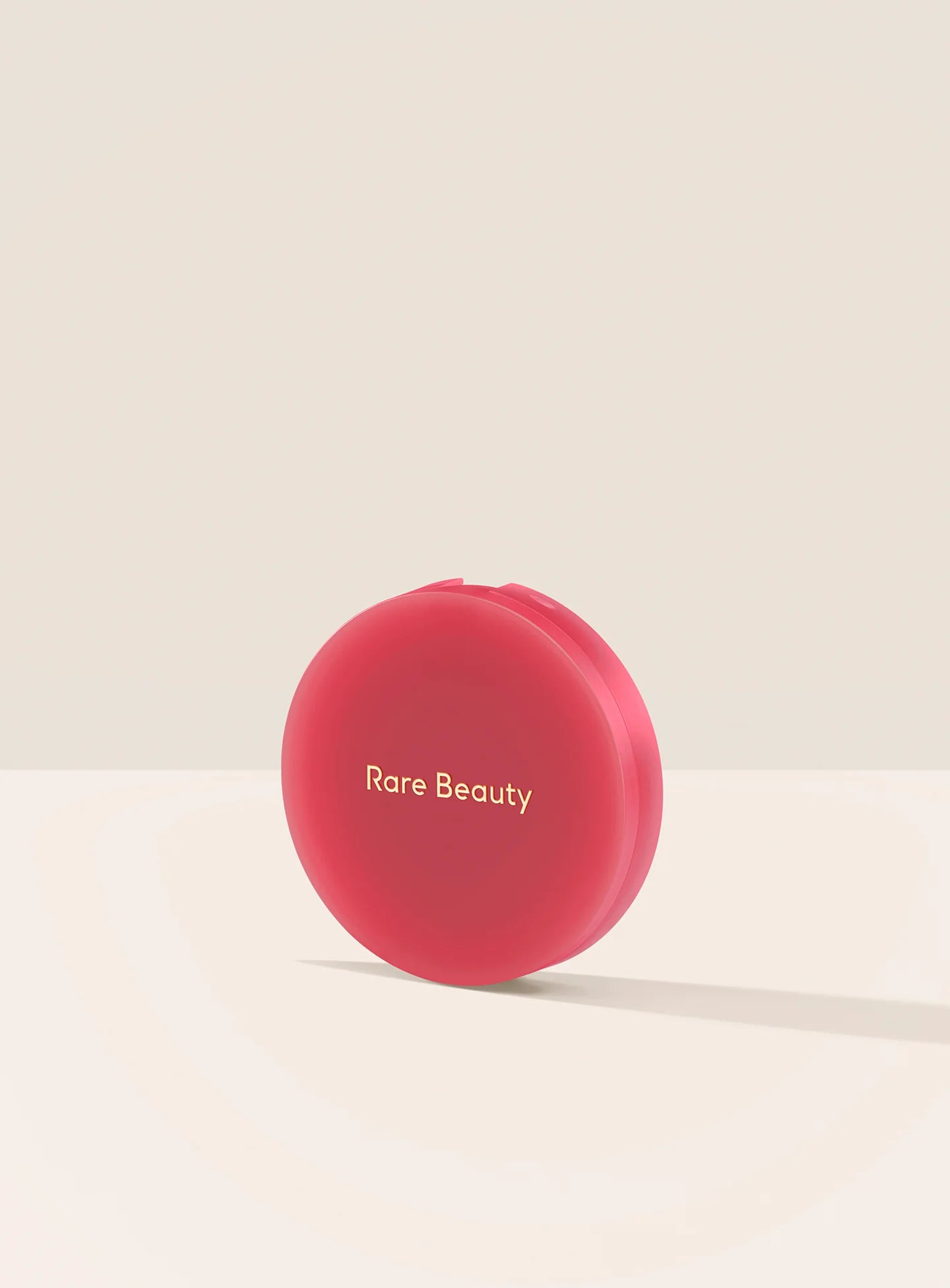 Velvety Matte Bouncy Blush for a Flawless Flush